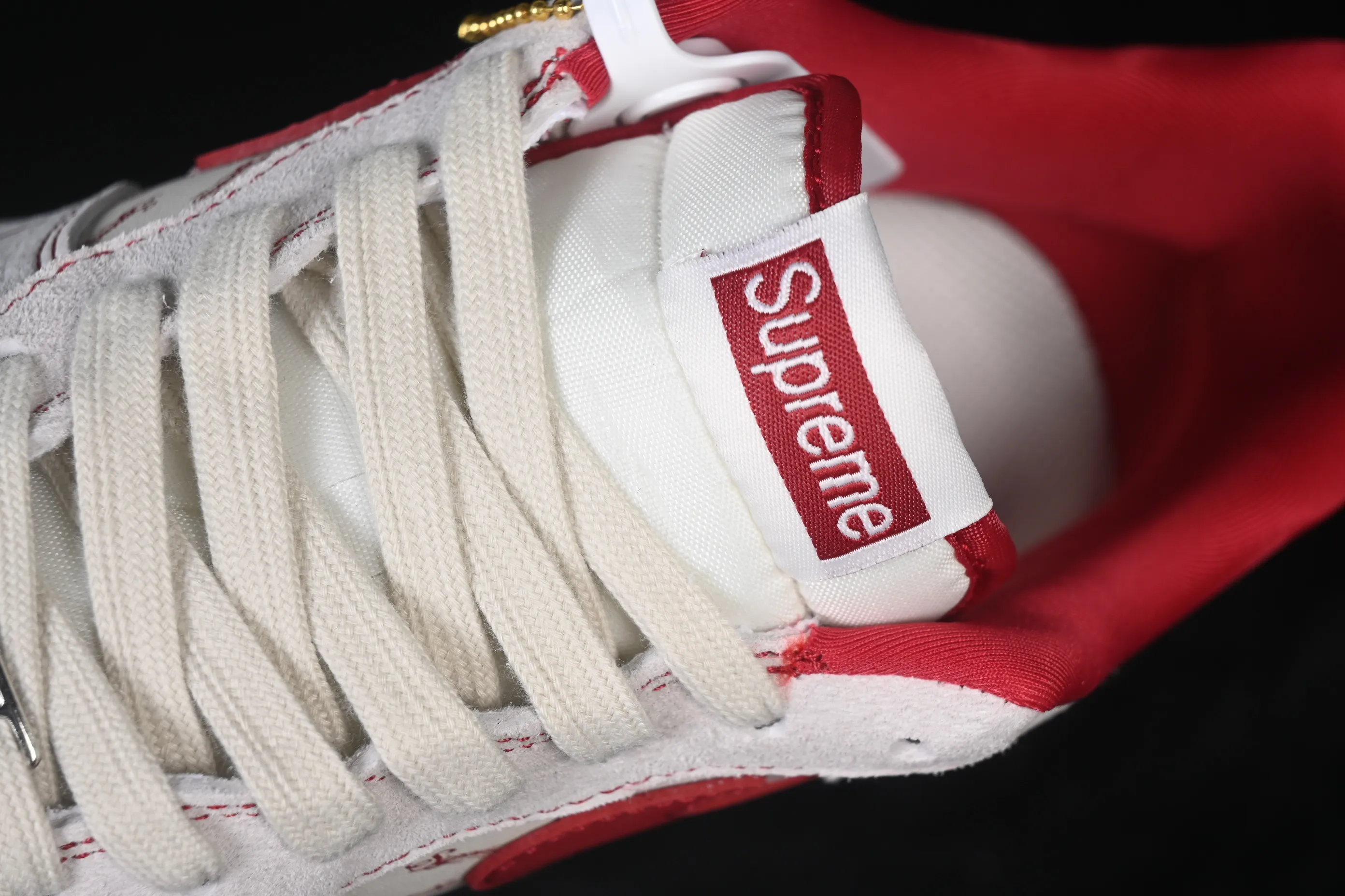 All categories Nk Air Force 1 Air Force series Nk Air Force 1 Low Air Force low-top Nike Air Force 1'07 Low Year of the Horse limited edition red and white contrast Air Force 1 low-top casual sneakers JP2026-133
